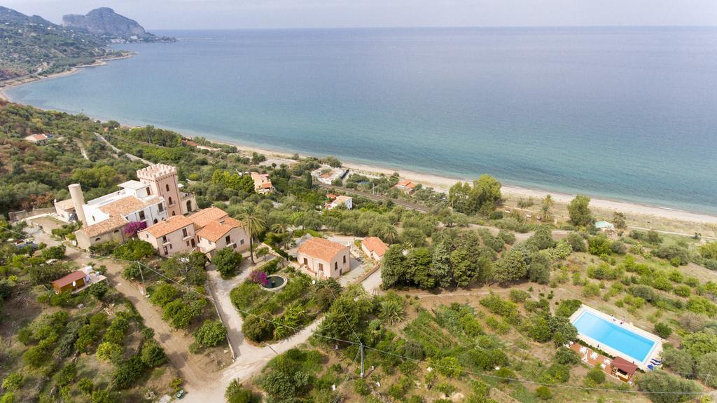 Villa Palamara 1868-Toweronthesea Sant'Ambrogio  Kültér fotó