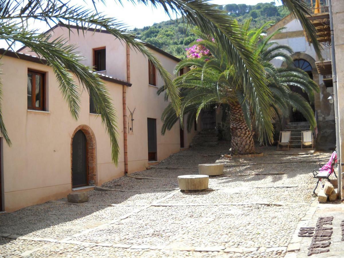 Villa Palamara 1868-Toweronthesea Sant'Ambrogio  Kültér fotó